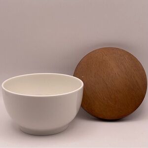 Villeroy & Boch Covered Bowl | White Porcelain w/Wood Lid Storage Container